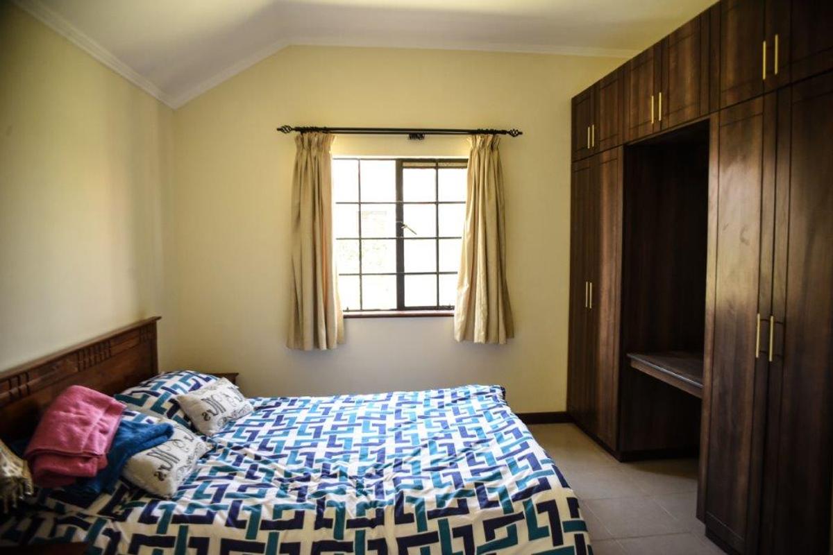 3 Bed House with En Suite at Near Nairobi - Mombasa Expressway - 17