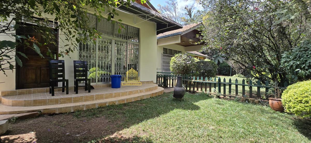 2 Bed House with Garden in Lavington - 2