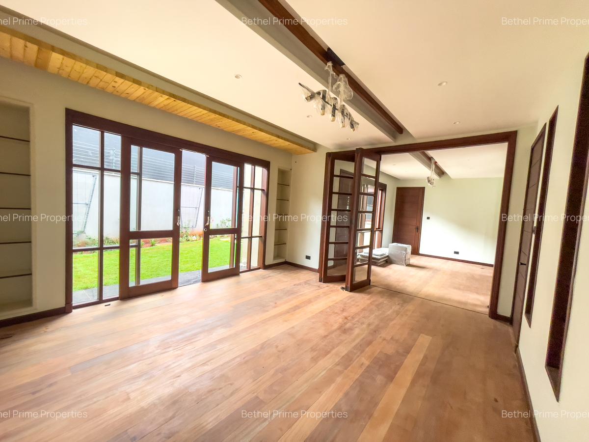 4 Bed Villa with En Suite in Runda - 20