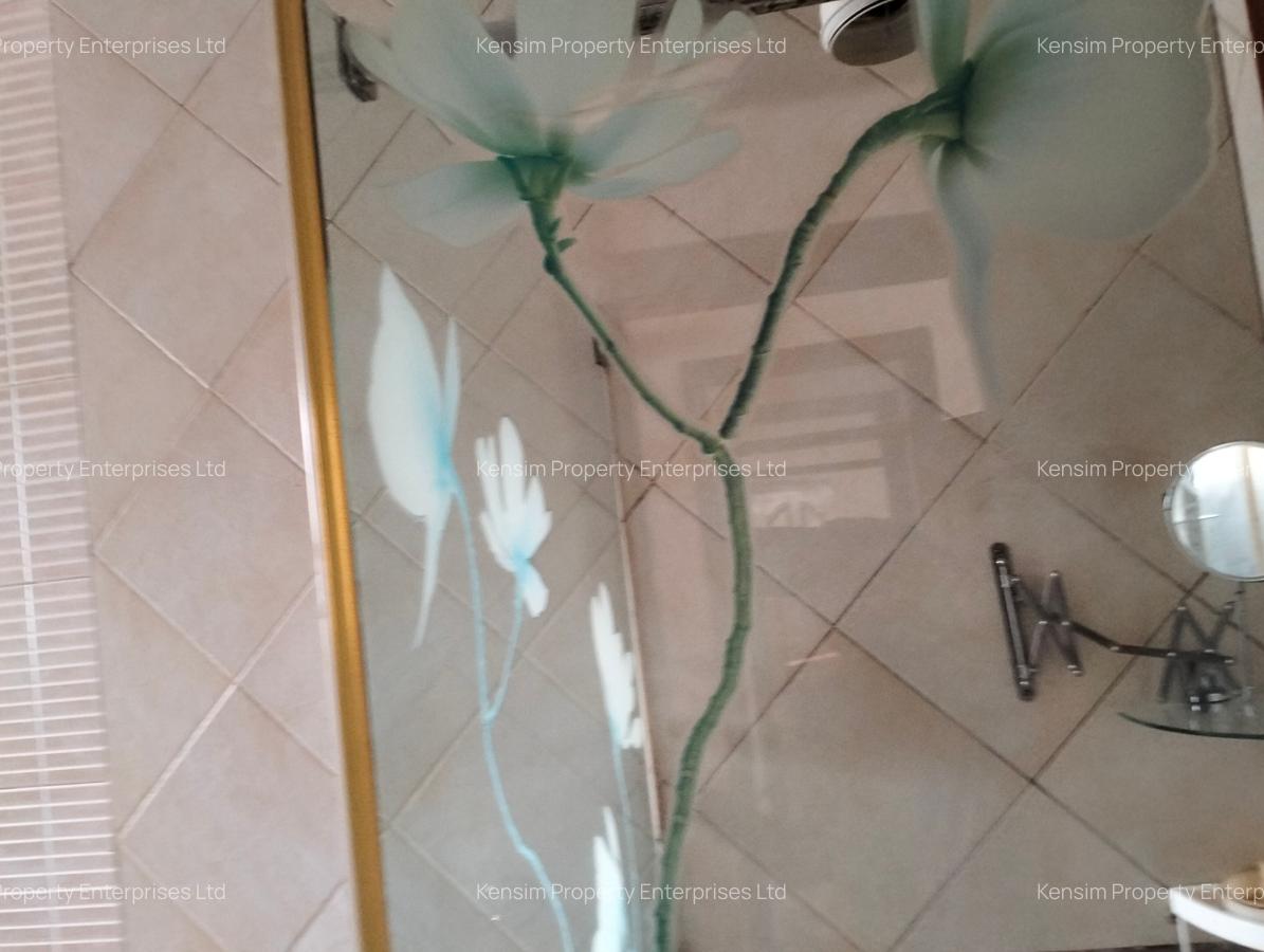 4 Bed Townhouse with En Suite in Westlands Area - 7