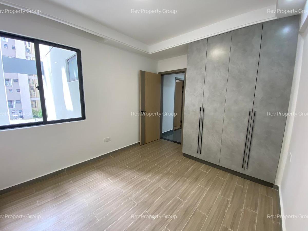 2 Bed Apartment with En Suite in Riverside - 9