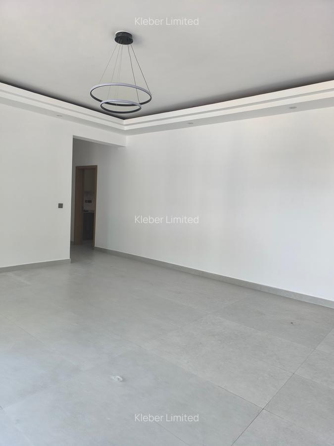 2 Bed Apartment with En Suite at Brookside - 3