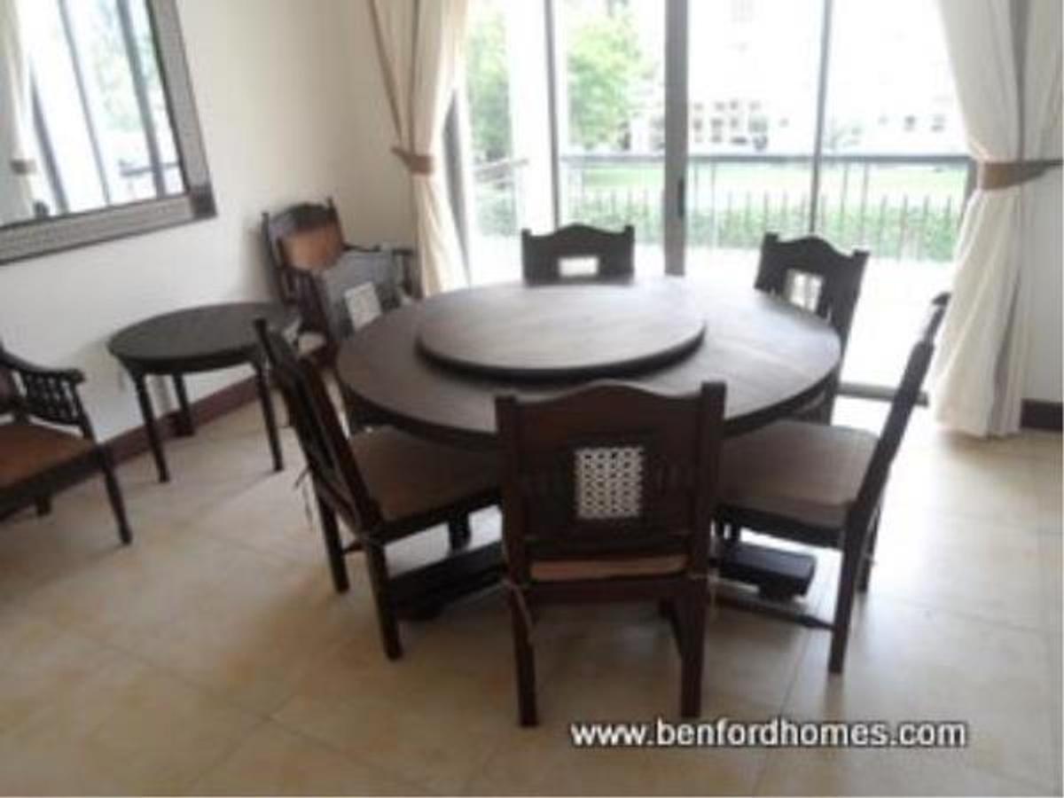 Serviced 2 Bed Apartment with En Suite at Malindi Road - 5