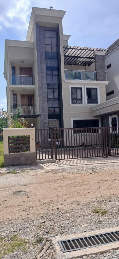 land in kyuna
