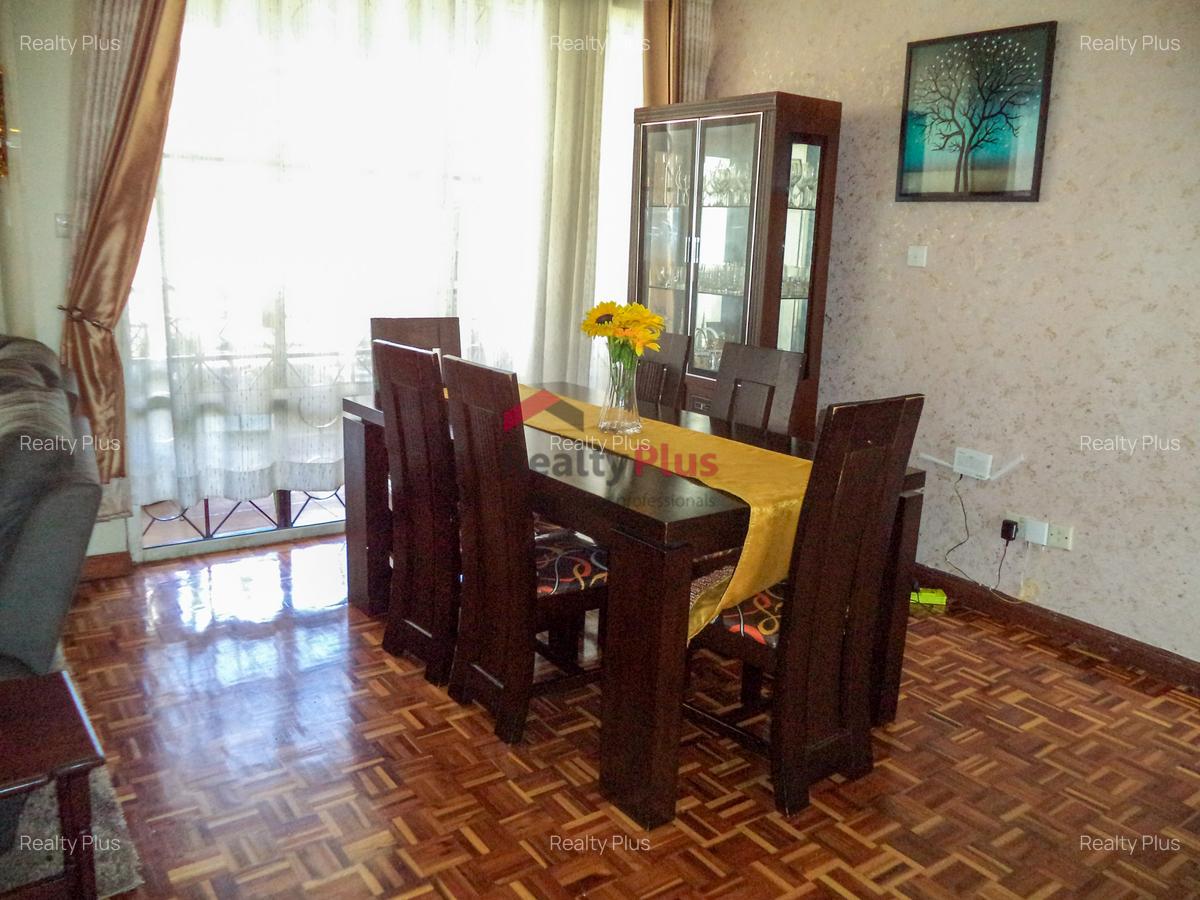 4 Bed Apartment with En Suite in Riverside - 3