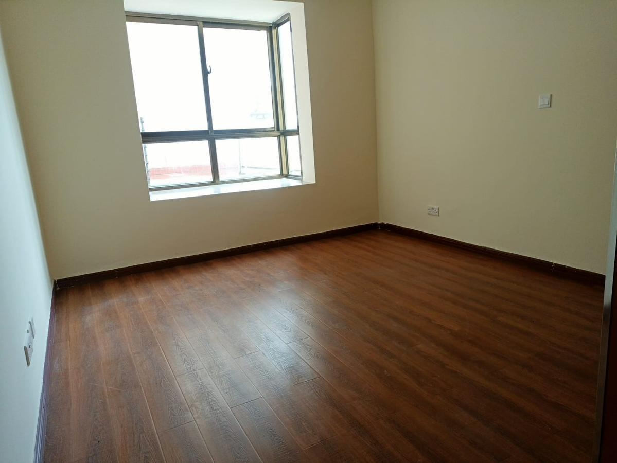 Serviced 2 Bed Apartment with En Suite in Kileleshwa - 4