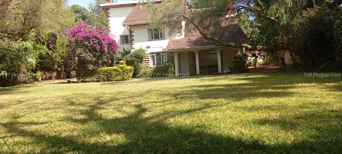 5 Bed House in Kyuna - 1