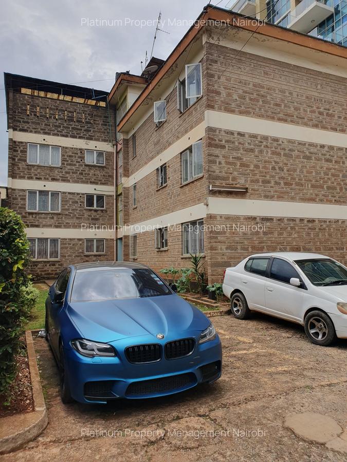 2 Bed Apartment with Parking at Parklands Rd - 13