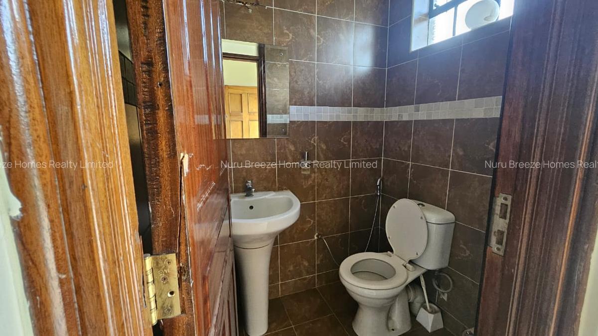 5 Bed House with En Suite in Karen - 8