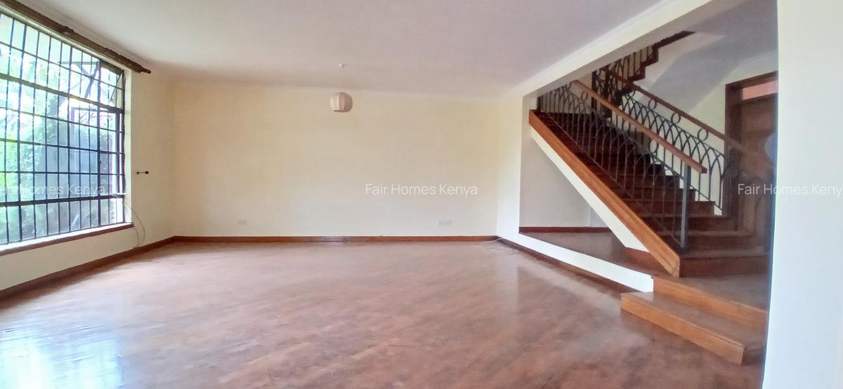 4 Bed Townhouse with En Suite at Lavington Green - 5