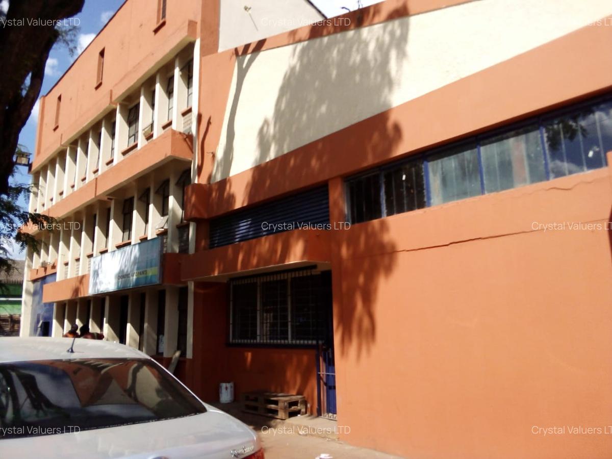 Commercial Property with Service Charge Included in Industrial Area - 1