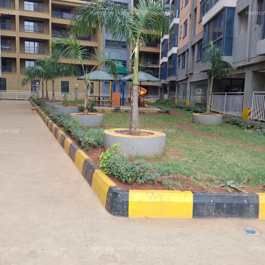 3 Bed Apartment with En Suite at Riverside - 1