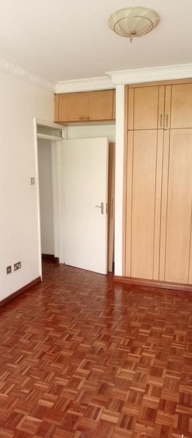 1 Bed Apartment with Parking at Kilimani - 6