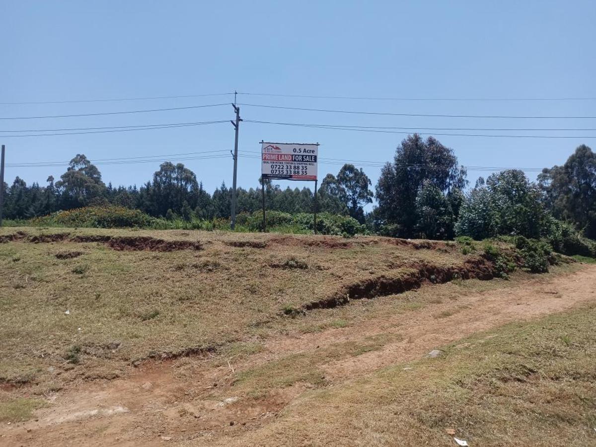 0.5 ac Commercial Land at Nairobi - Nakuru Highway - 7