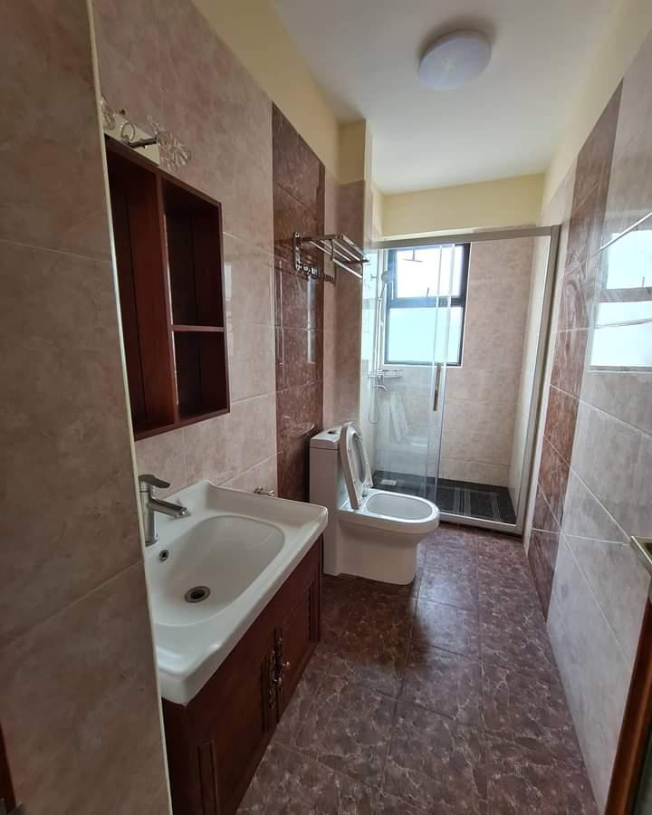 2 Bed Apartment with En Suite in Kilimani - 2