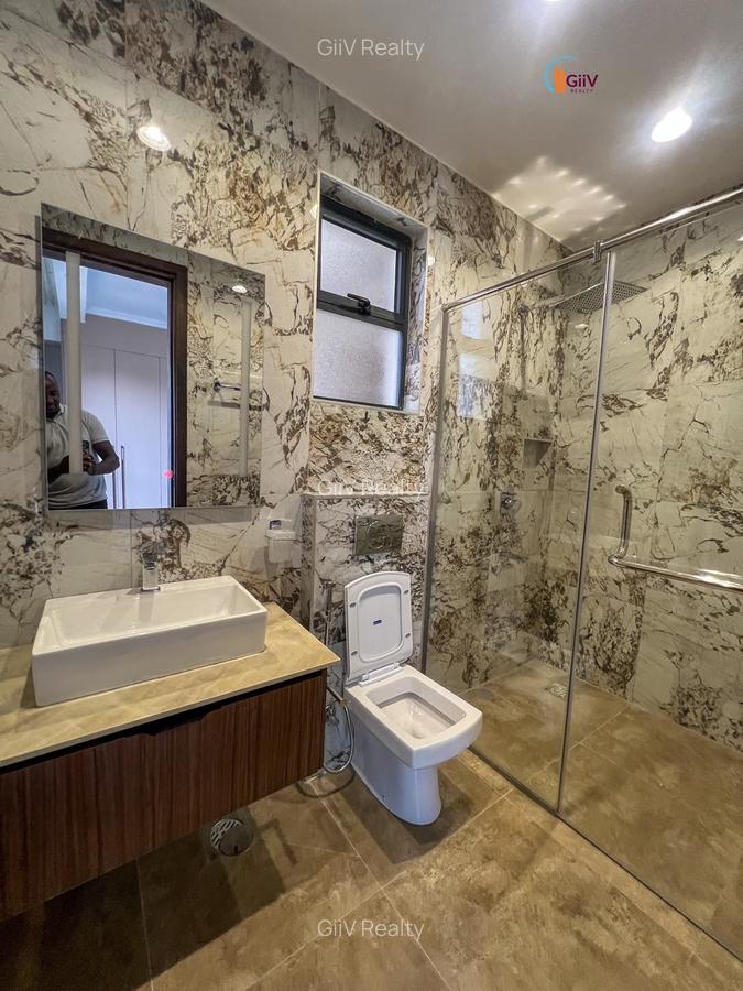 2 Bed Apartment with En Suite in Westlands Area - 12