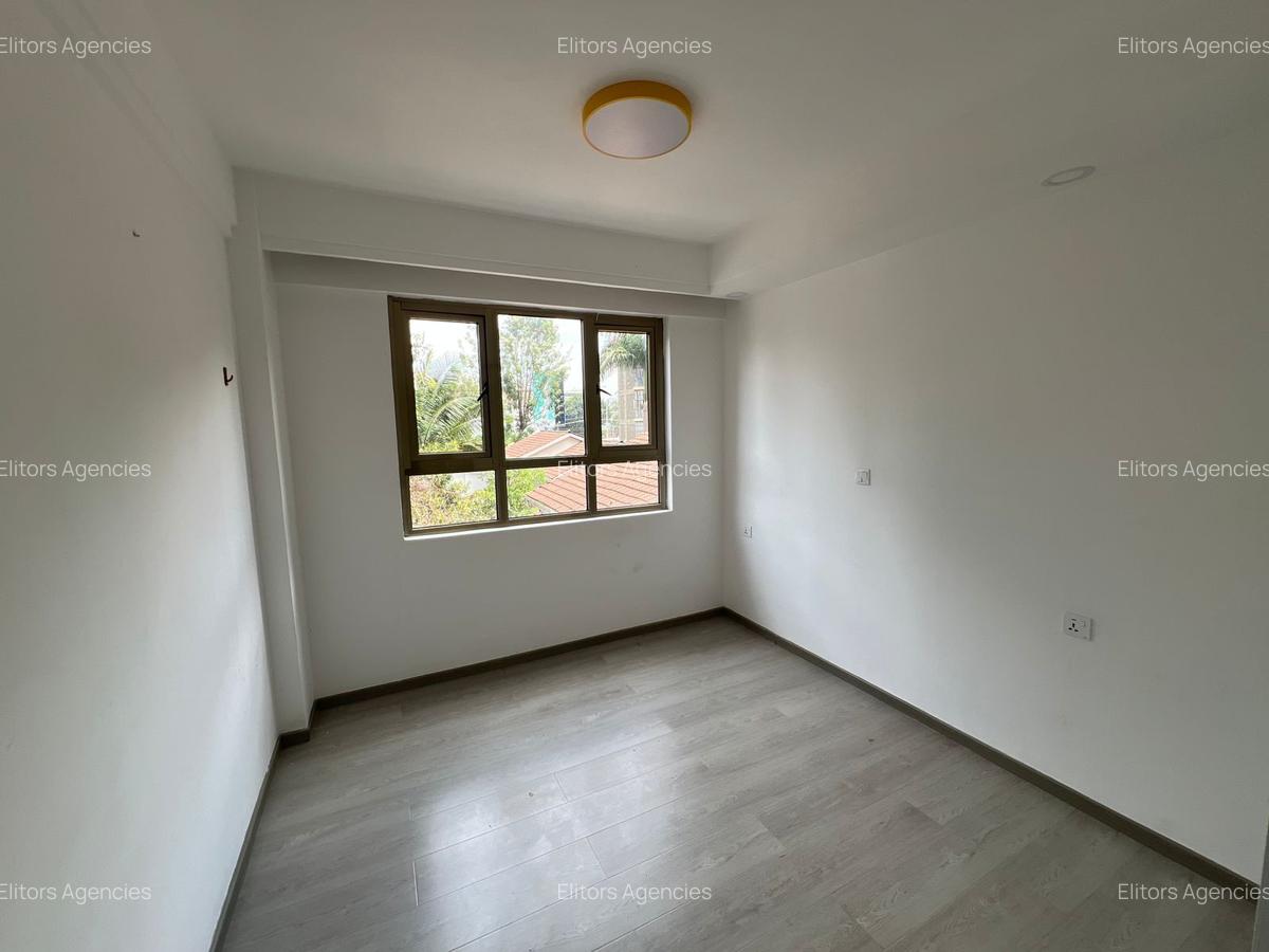 1 Bed Apartment with En Suite at Wood Avenue - 7