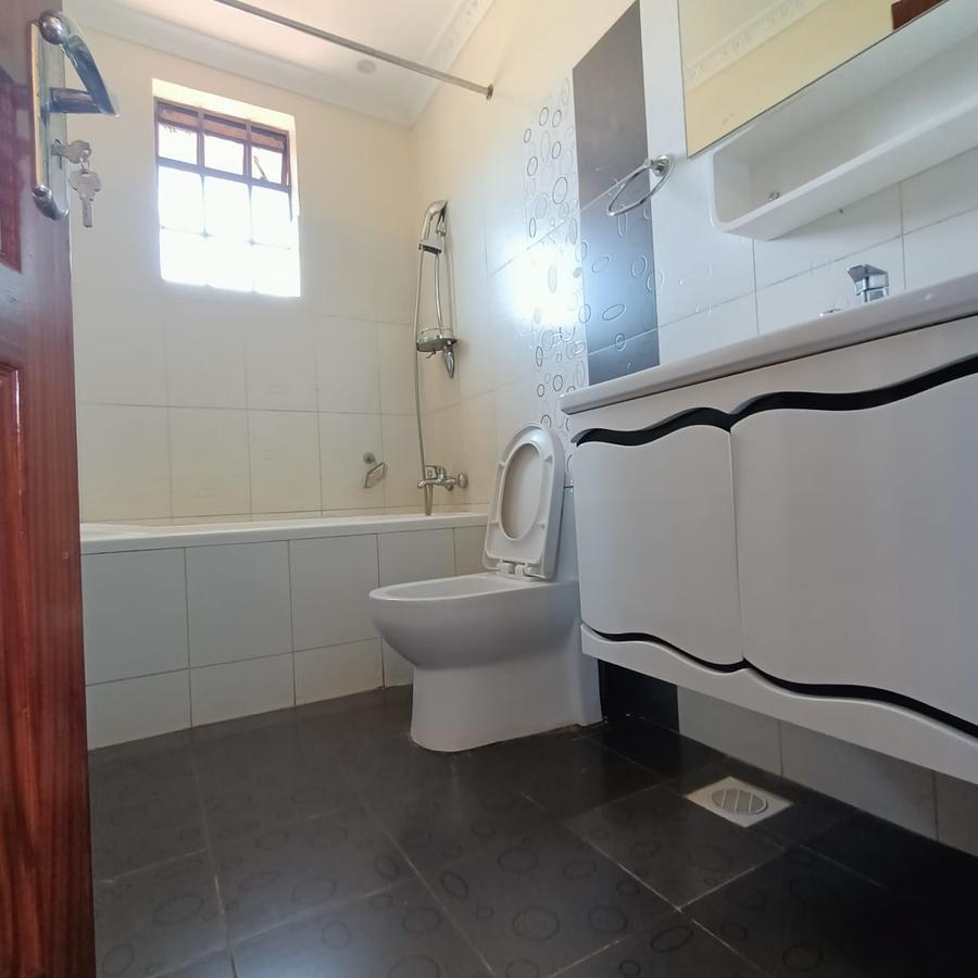 4 Bed Townhouse with En Suite in Kiambu Road - 17