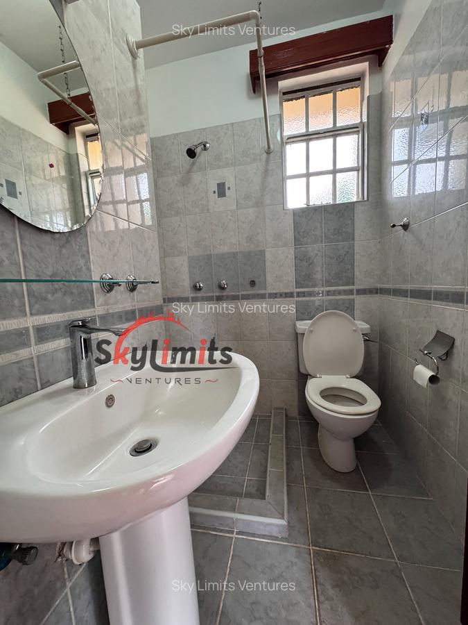 4 Bed Townhouse with En Suite in Nyari - 12