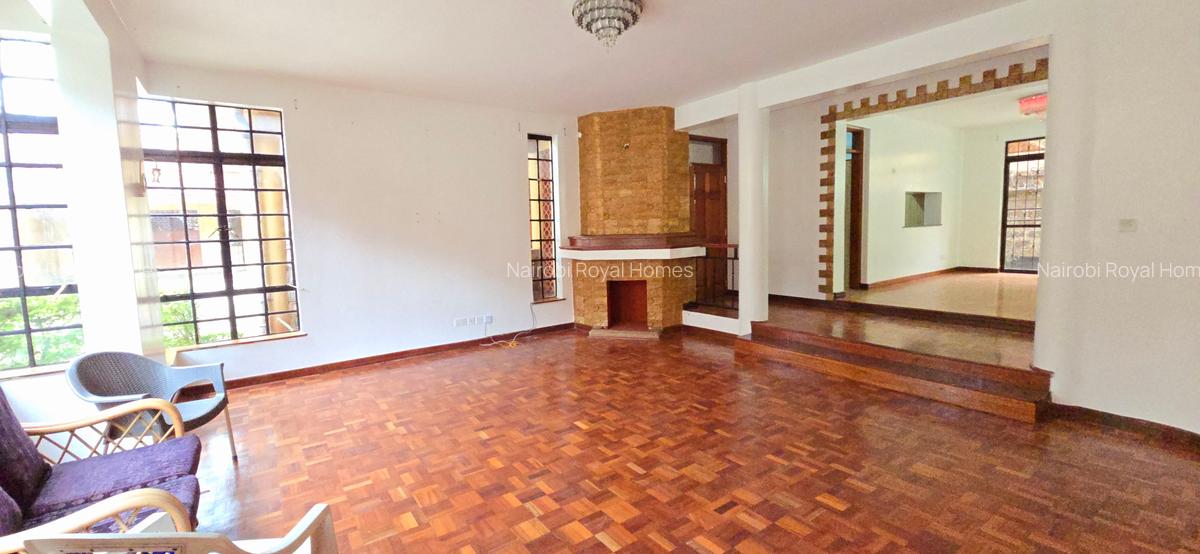 5 Bed Townhouse with En Suite at Lavington Green - 12