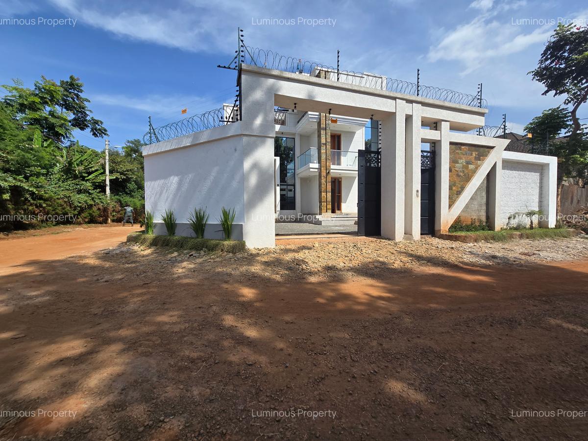 6 Bed House with En Suite at Githunguri Road - 1