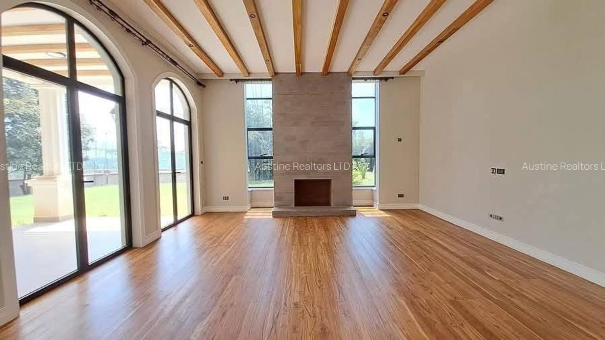 5 Bed Townhouse with En Suite in Loresho - 4