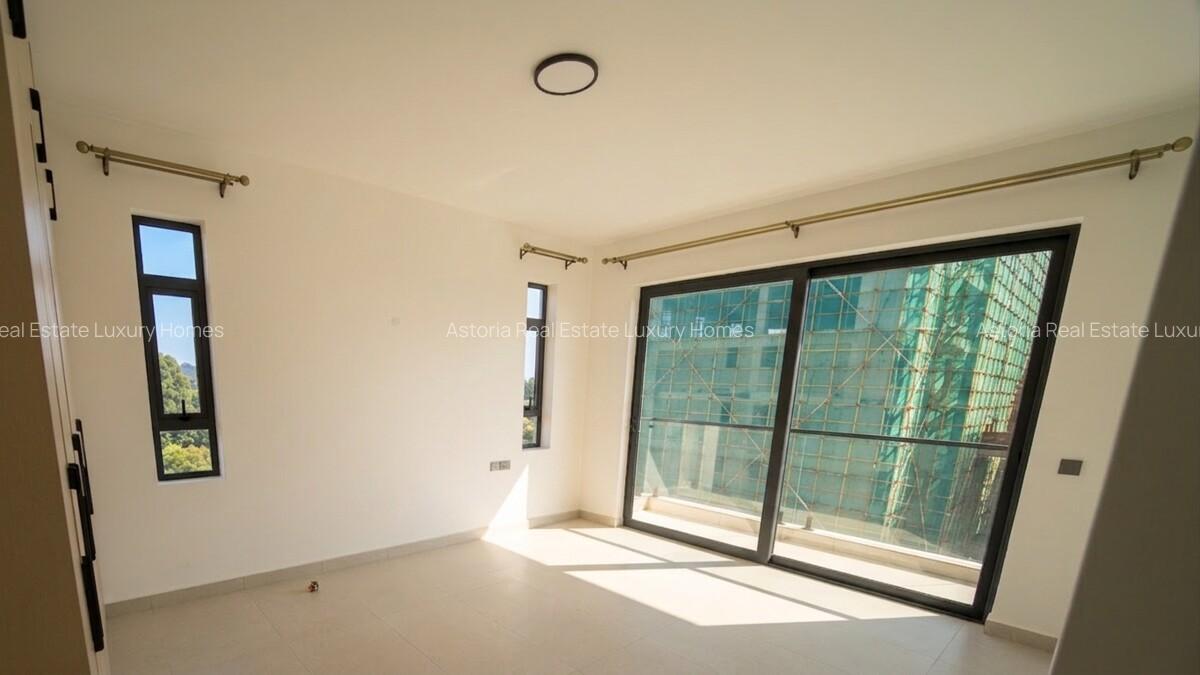 2 Bed Apartment with En Suite at 2026-380 2 Bed - 2
