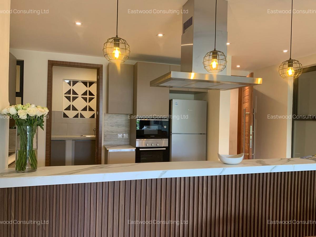 1 Bed Apartment with En Suite at Riverside Drive - 12