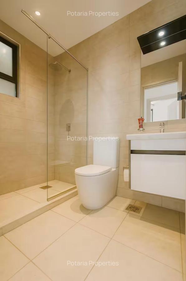 Furnished 1 Bed Apartment with En Suite in Kilimani - 12