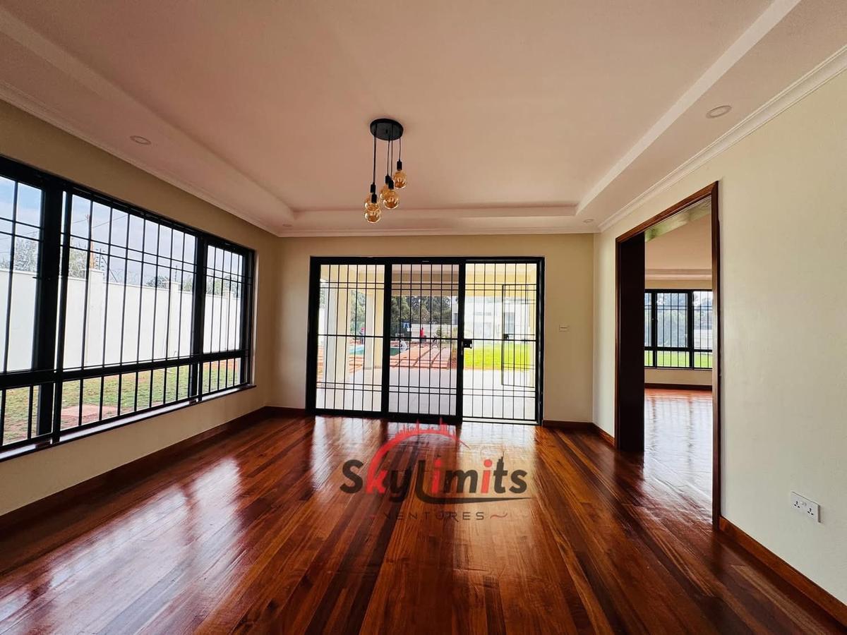 5 Bed Villa with En Suite at Loresho - 5