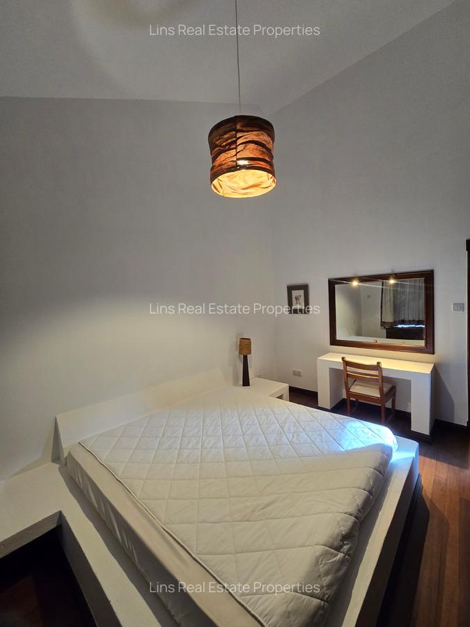 3 Bed Townhouse with En Suite in Spring Valley - 13