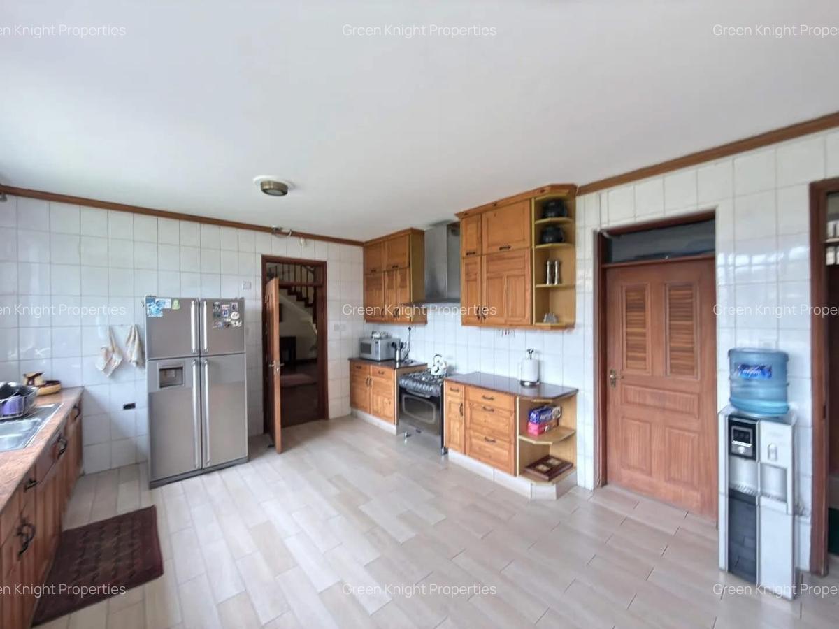 5 Bed House with En Suite in Karen - 8