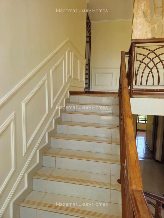 4 Bed House with En Suite at Runda - 15