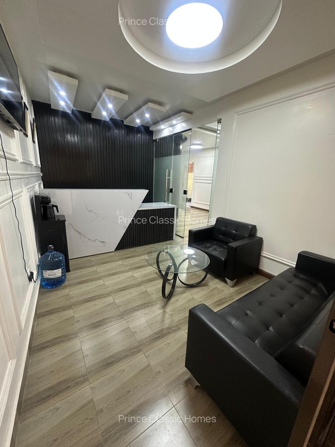 Commercial Property with Service Charge Included in Riverside - 4