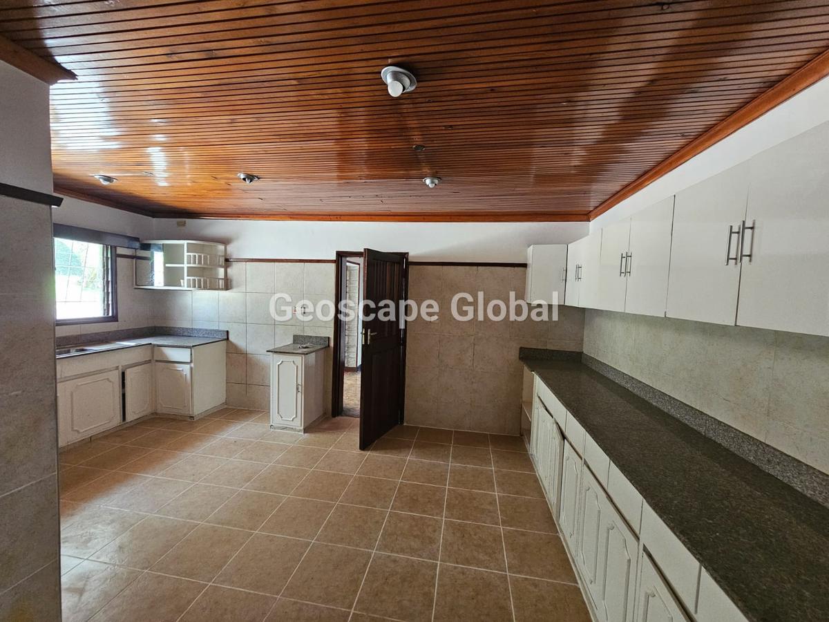 5 Bed House with En Suite in Gigiri - 6