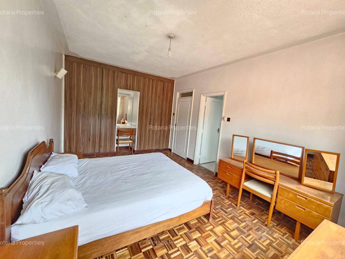 Furnished 3 Bed Apartment with Swimming Pool at Rhapta Road - 5