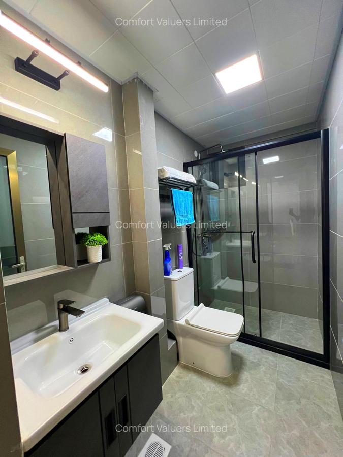 Serviced 2 Bed Apartment with En Suite at Riverside Drive - 13