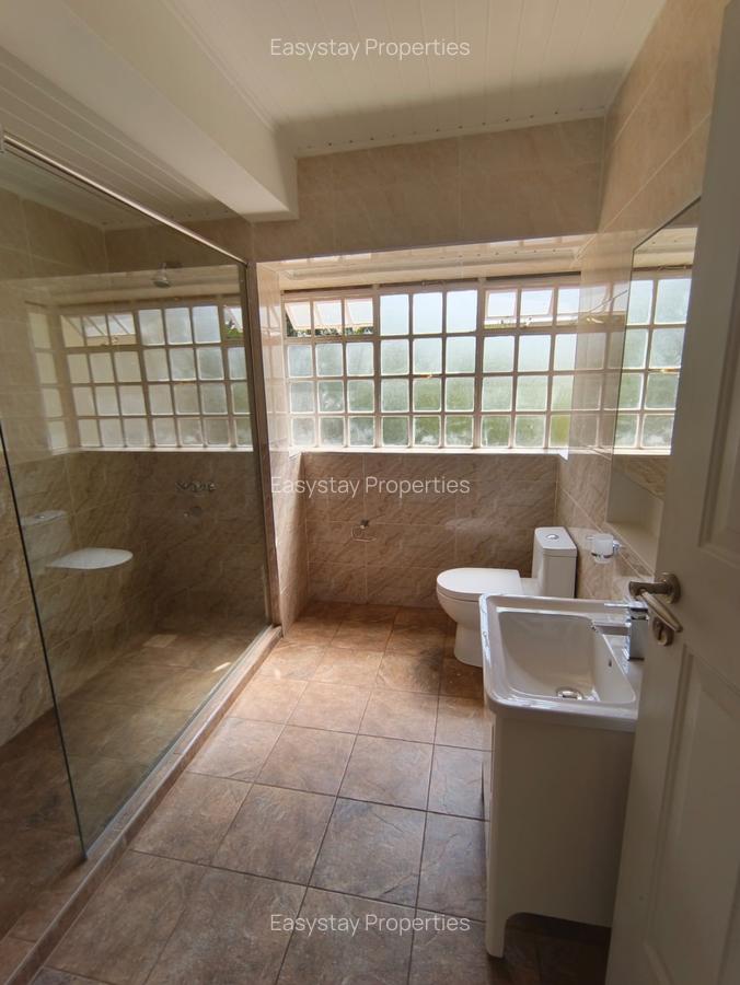 4 Bed House with En Suite in Gigiri - 18