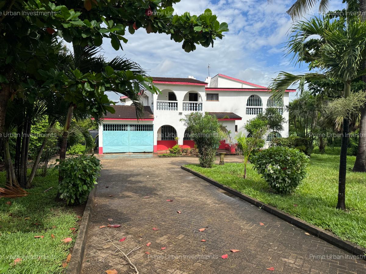 4 Bed House with En Suite in Shanzu - 12