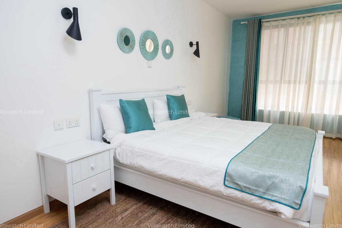 Serviced 2 Bed Apartment with En Suite in Kilimani - 16
