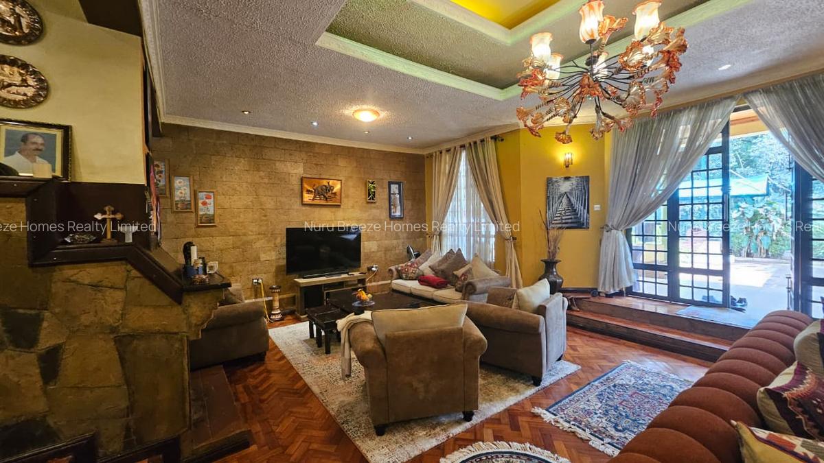 4 Bed House with En Suite in Karen - 2