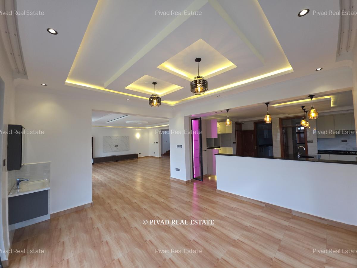 5 Bed House with Staff Quarters in Thika Road - 3