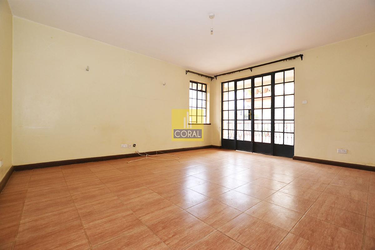 3 Bed Apartment with Swimming Pool in Ruaka - 2