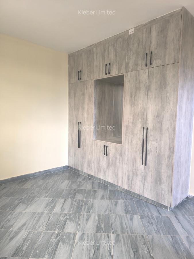 5 Bed House with En Suite in Syokimau - 16