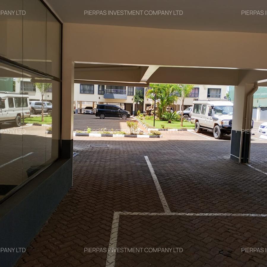 Serviced 3 Bed Apartment with En Suite in Westlands Area - 2