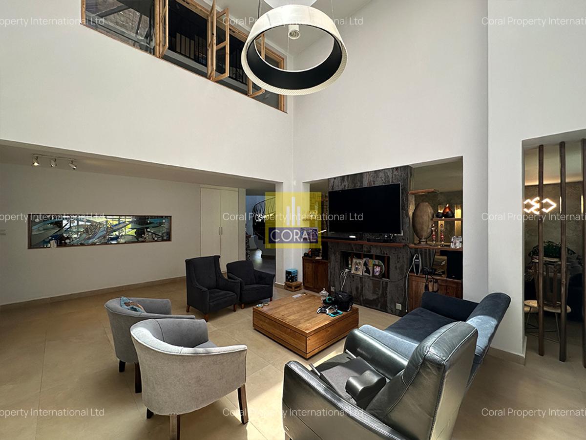 6 Bed Townhouse in Spring Valley - 4