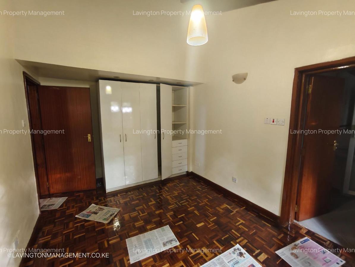 4 Bed Townhouse with En Suite at Lavington Green - 9