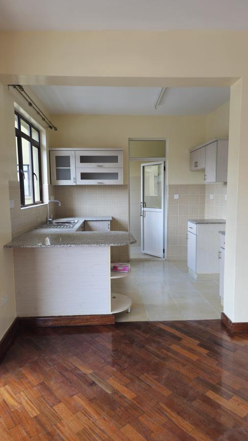 2 Bed Apartment with En Suite in Kilimani - 5