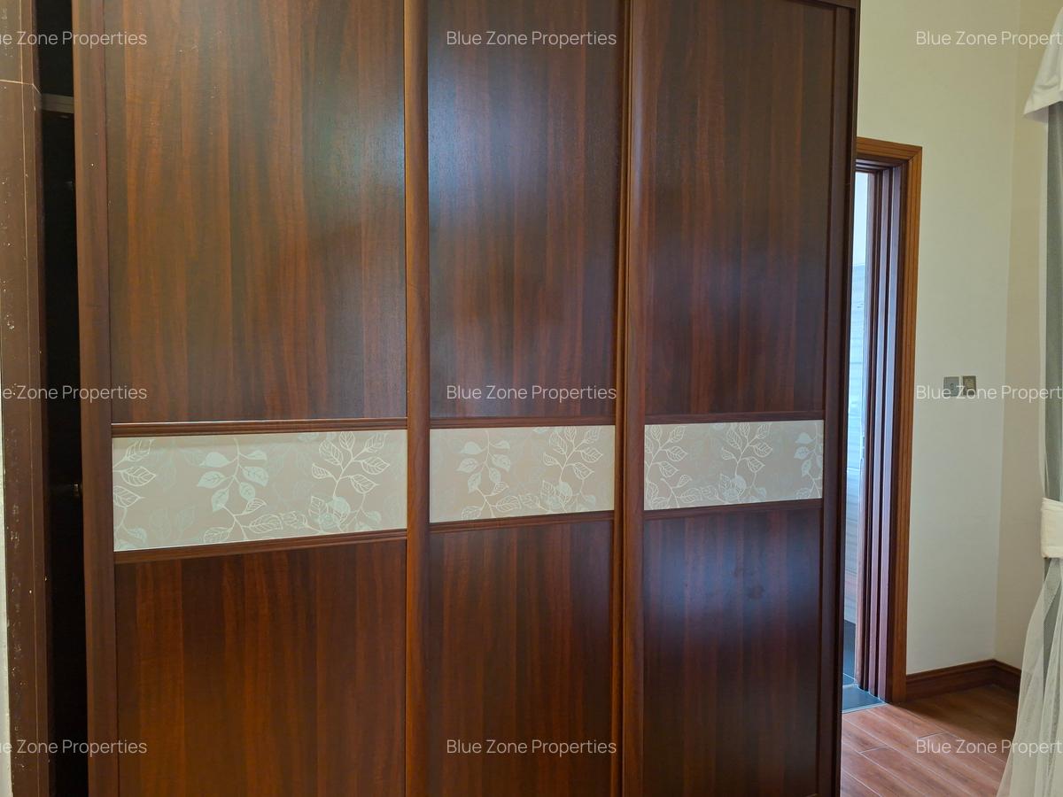 Serviced 2 Bed Apartment with En Suite at Runda - 12