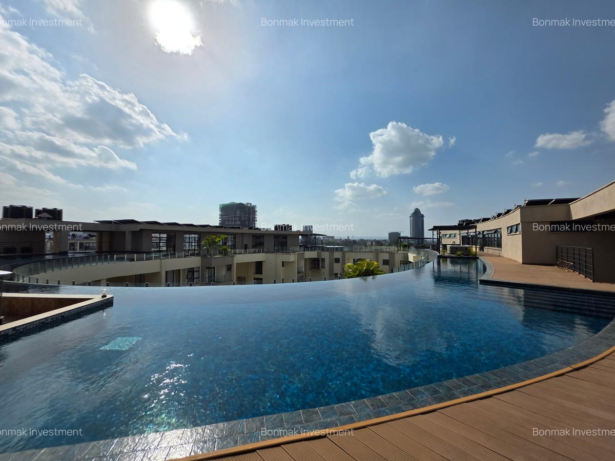 4 Bed Apartment with En Suite at Riverside Drive. - 3